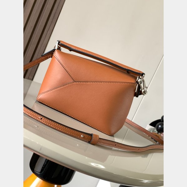 Mini Cheap Loewe Puzzle Bag In Classic Calfskin 18cm