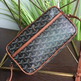 Where to Find the Best Replicas Goyard Capvert Crossbody Bag