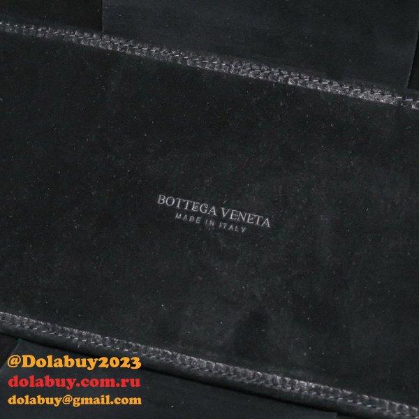 Luxury BOTTEGA VENETA Medium Arco Tote Bag 36CM