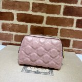 Designer Gucci GG Matelassé beauty 726047 case Bag