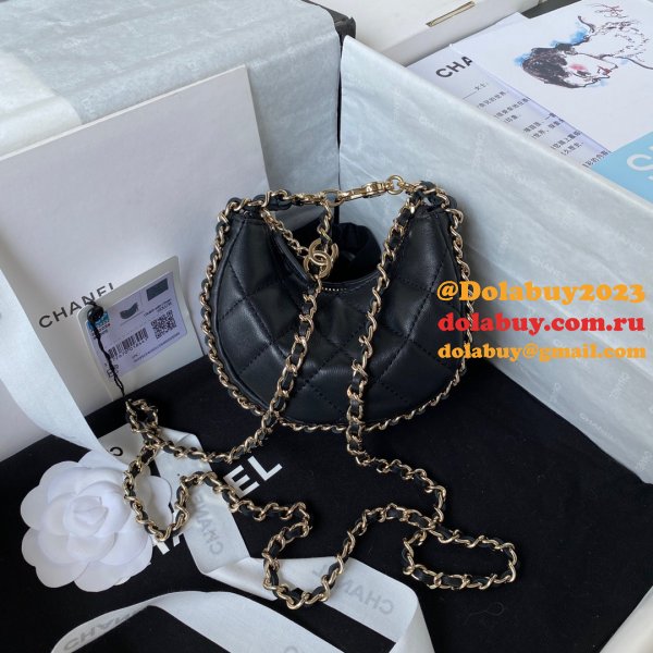 Dolabuy Is A Replicas Clutch Chain Lambskin AP3232 Perfect Bag