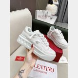 Best Quality Valentino Bread Shoes/Sneakers Good Women/Men price