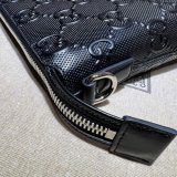 Designer Gucci Cheap 696009 GG embossed Black messenger bag