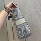 UK 1:1 Mirror High Quality Replica Lady Dior 32cm Bag