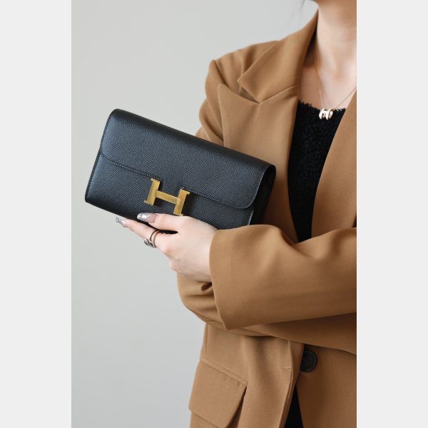 Luxury hermes constance to go epsom H clutch