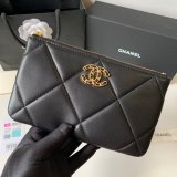 Hot Replica 19 Lambskin Small Pouch AP1059 Bag