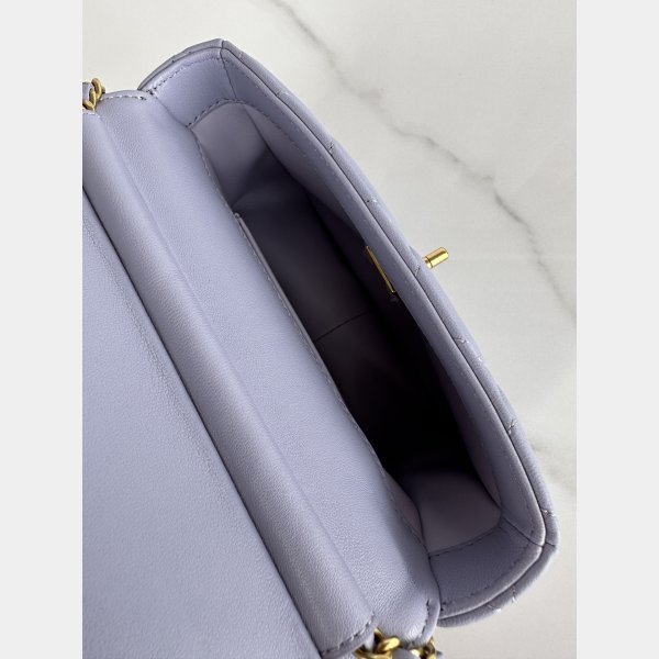 Top Quality CC Shiny Lambskin Crossbody Bag AS4986