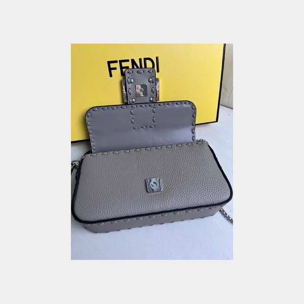 Wholesale Fashion FENDI BAGUETTE HANDBAG #8007