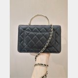 Top Quality Replica Clutch AP4853 Chain Black Handle Bag