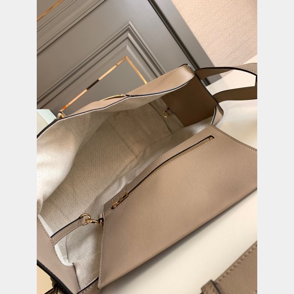 Top Quality Loewe Hammock small Bag Best for sale