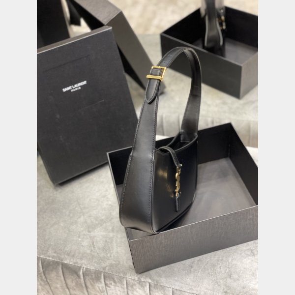 Replica Saint Laurent LE 5 À 7 hobo 657228 bag in matte python