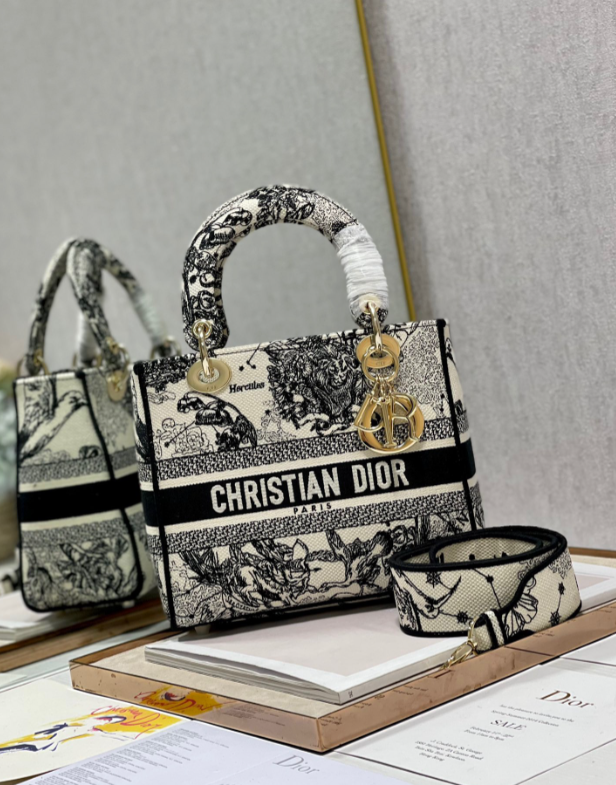 Replicas Christian Dior Lady 24cm 7 Star Dolabuy Bags